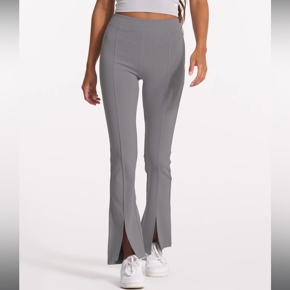 Vuori Pants - NWT Vuori Rib Flare Bootcut Leggings